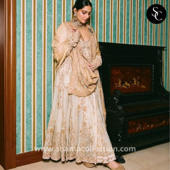 1235 Sonam Kapoor in Ivory and Golden Umbrella Dress at Anshula Kapoor's Wedding