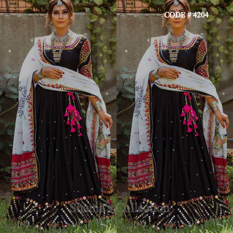 4204 Black And White Mirror Work Lehenga outfit set