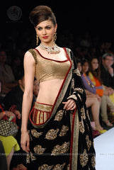 1004 Fishcut black-gold lehenga Outfit Sets